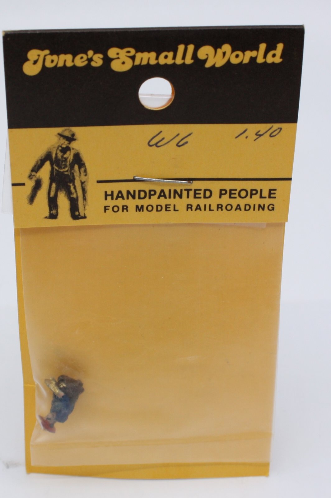 June's Small World W6 HO Gold Panner, Kneeling Figure