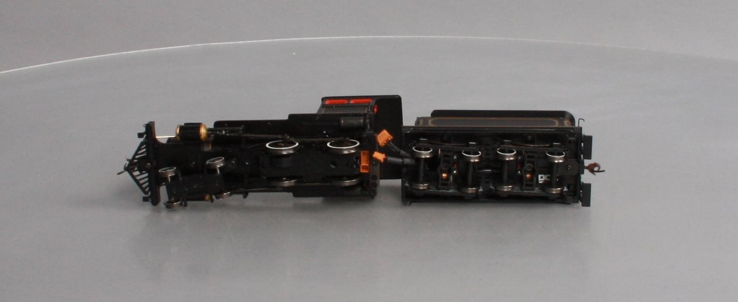 Bachmann 28302 On30 Painted & Unlettered 4-4-0 American Wood Cab with DCC Loco