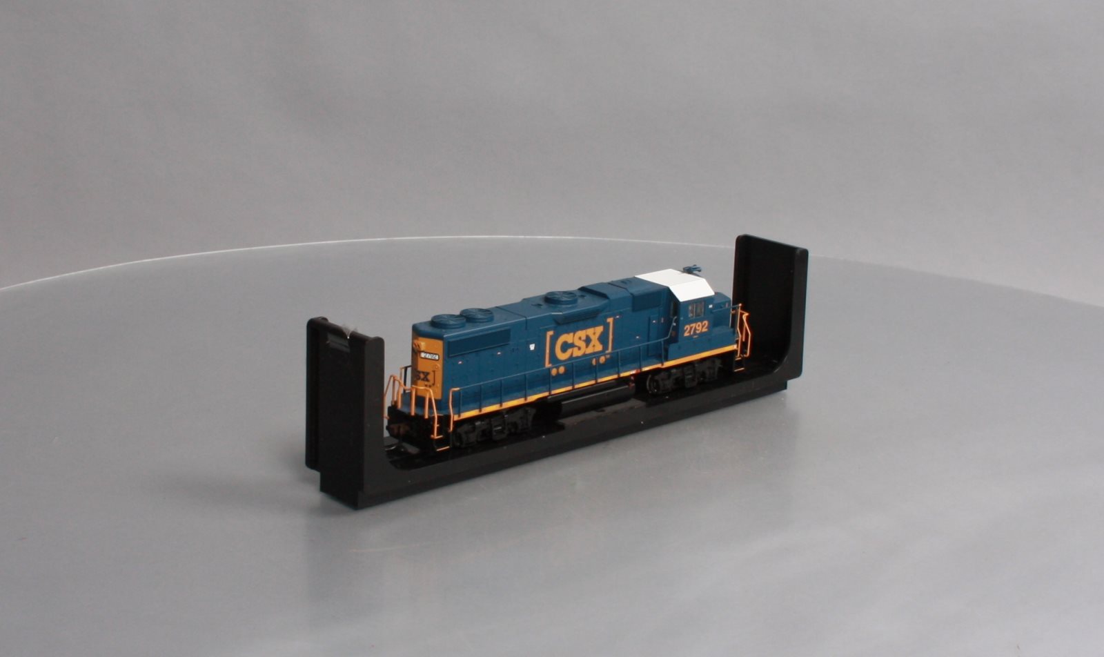 Atlas 10001762 HO CSX EMD GP38-2 with Sound & DCC - Gold #2792