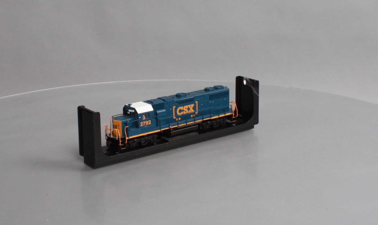 Atlas 10001762 HO CSX EMD GP38-2 with Sound & DCC - Gold #2792
