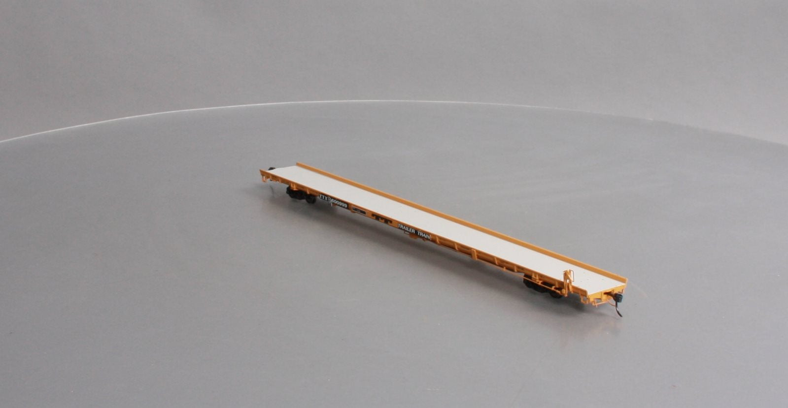 Atlas 20004092 HO TTX 1970s F89J Flat Car (Mid/End Hitches) #600999