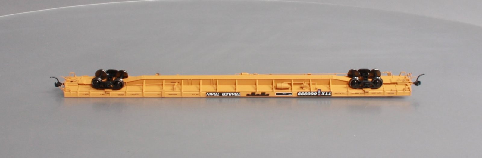 Atlas 20004092 HO TTX 1970s F89J Flat Car (Mid/End Hitches) #600999