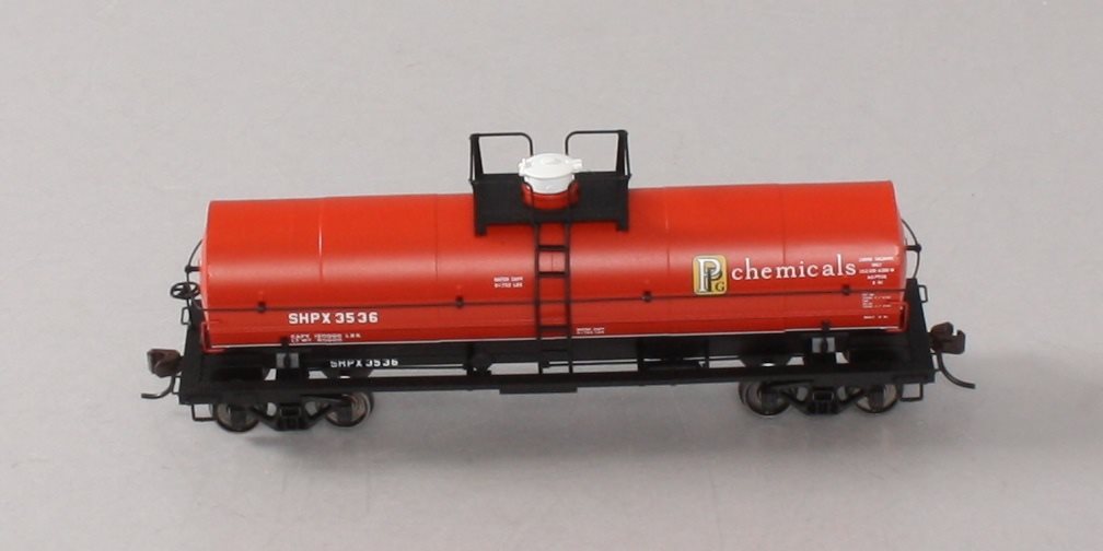Atlas 20004677 HO PPG Chemicals 11,000 Gallon Tank Car w/o Platform #3536