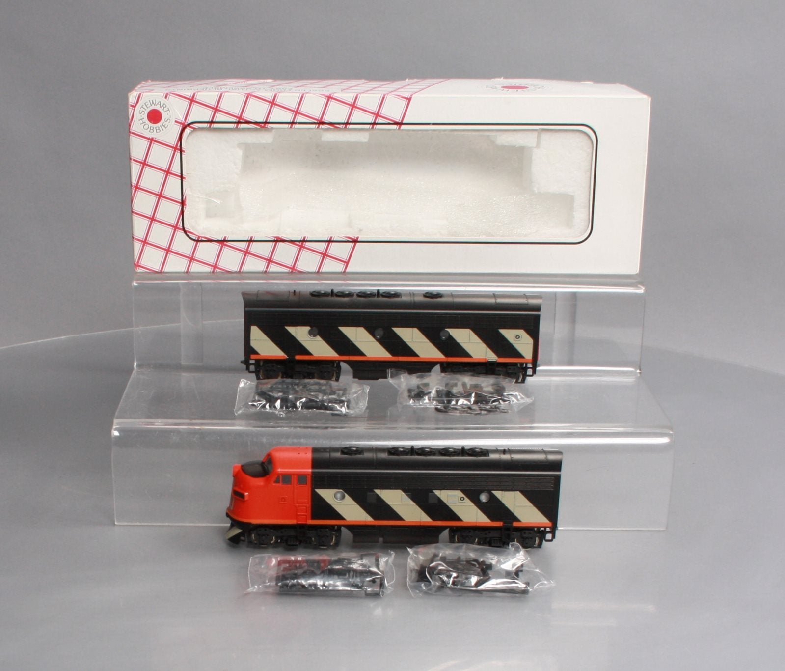Stewart 5611 HO Canadian National Diesel EMD F7 Phase I-Early A/B Set