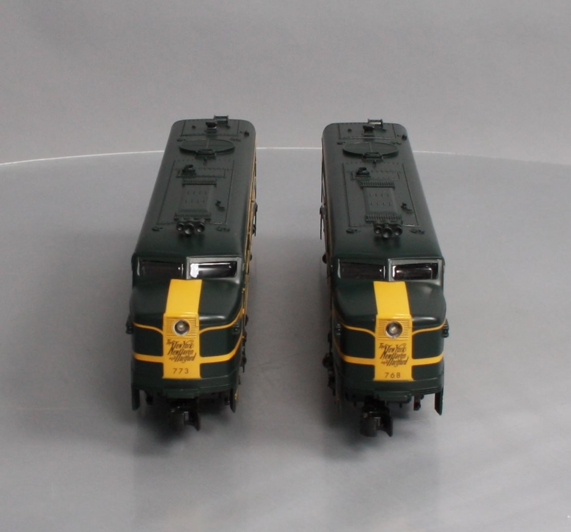 American Flyer 6-47992 S New Haven Legacy PA AA Diesel Locomotive Set #768/773