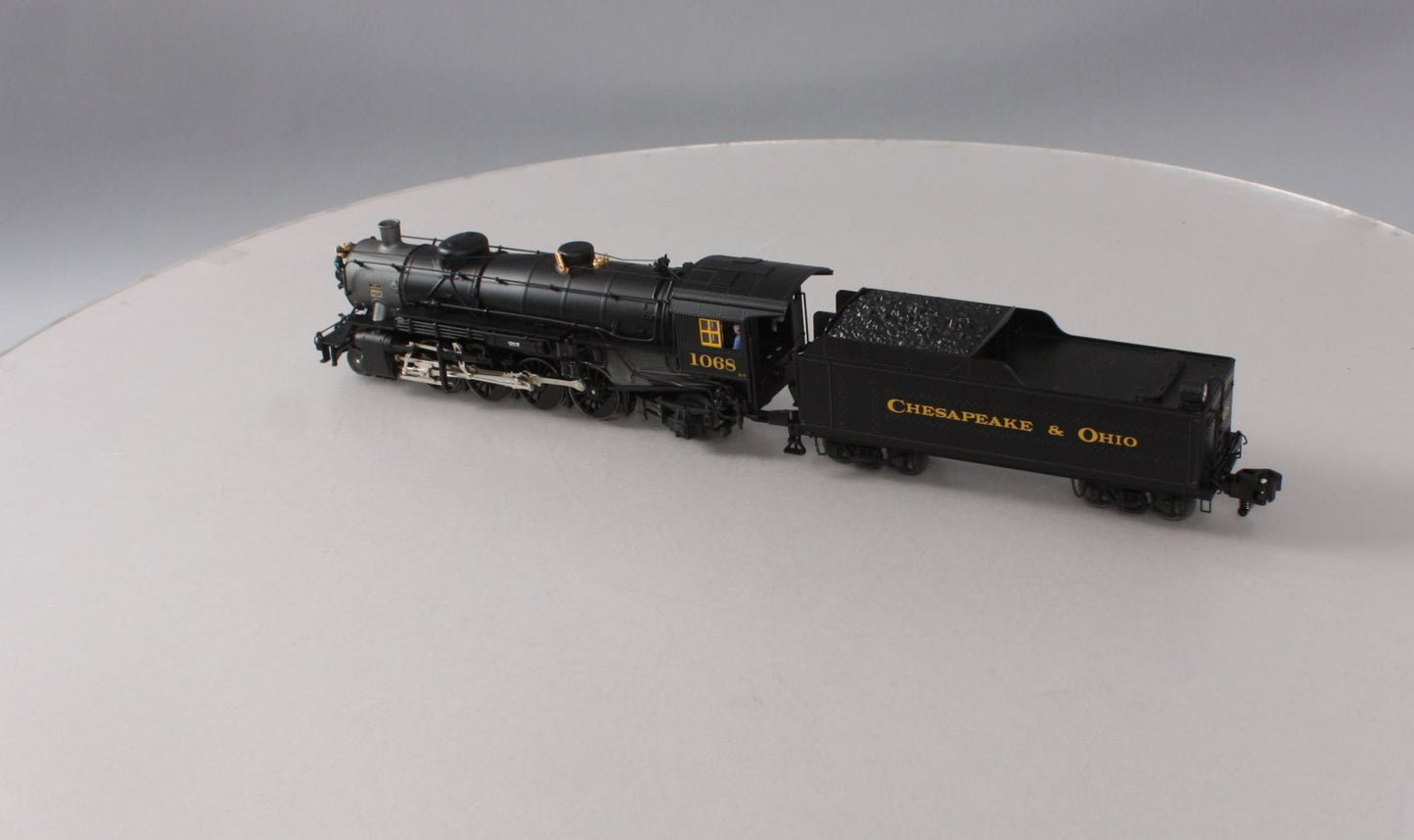 American Flyer 6-48060 S Chesapeake & Ohio 2-8-2 Mikado Steam Locomotive