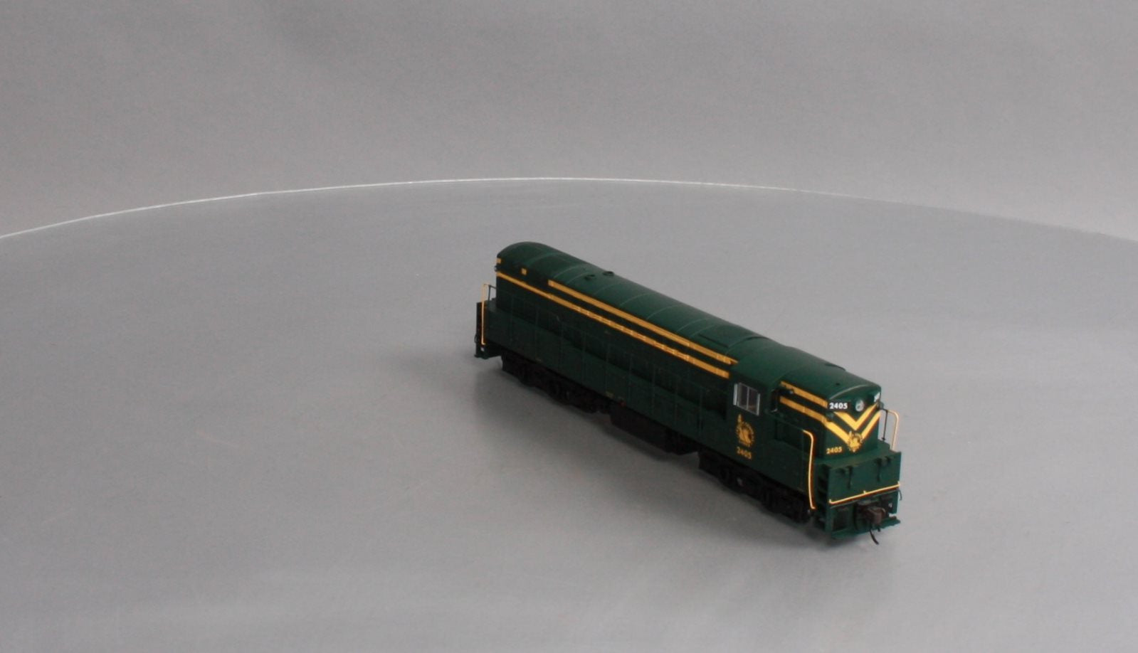 Atlas 7765 HO Jersey Central Ph 1b Diesel Locomotive #2405