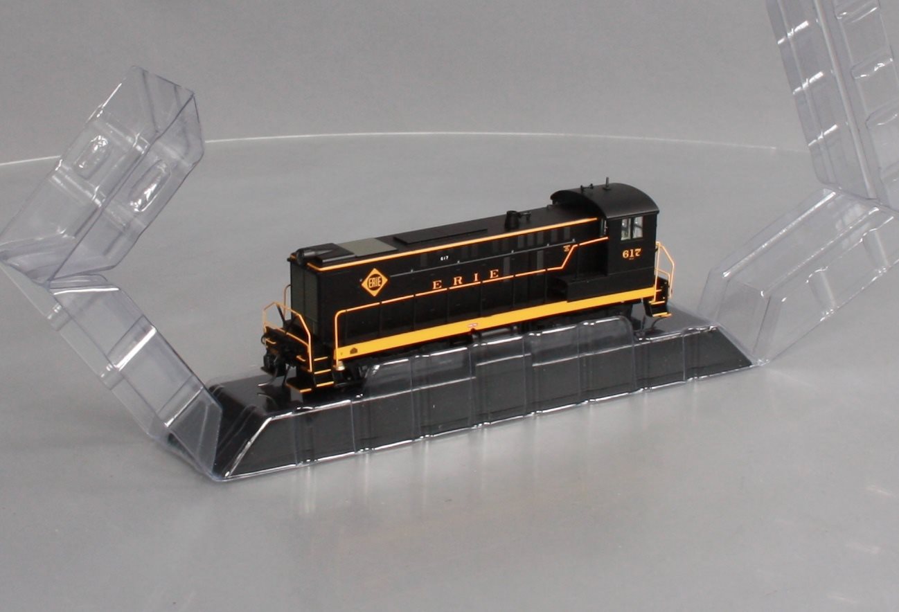 Bowser 23962 HO Erie Baldwin S-12 Diesel Locomotive #617
