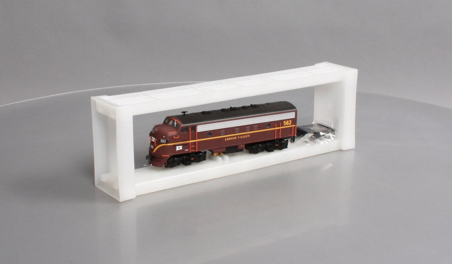Bowser 24058 HO Lehigh Valley EMD F7A Diesel Locomotive with LokSound & DCC #562