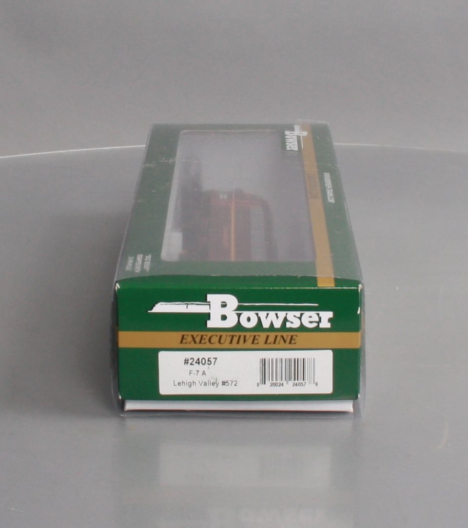 Bowser 24057 HO Lehigh Valley EMD F7A Diesel Locomotive Standard DC #572