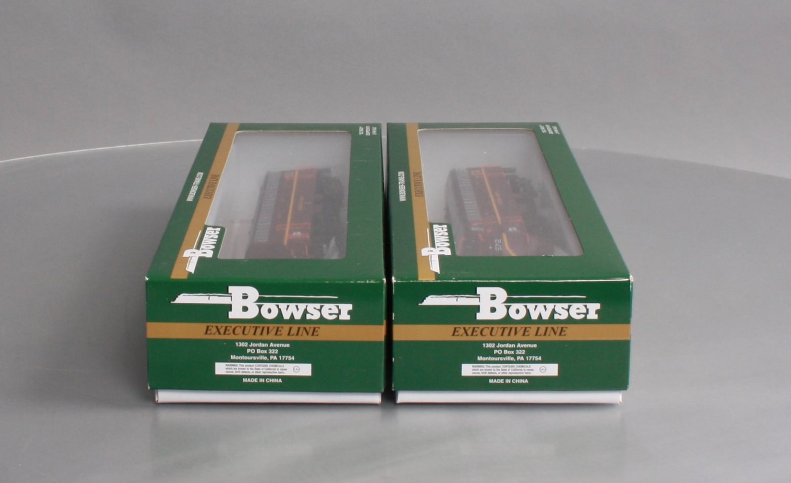 Bowser 24061 HO Lehigh Valley EMD F7A/B Diesel Locomotive Standard DC #572/#513