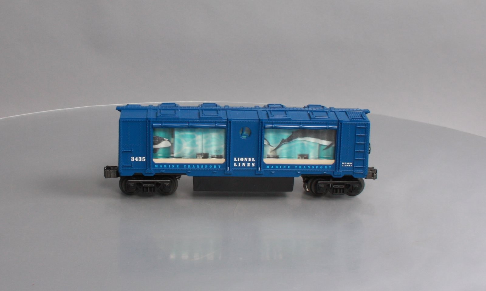 Lionel 6-19845 O Gauge Marine Transport Aquarium Car w/ Command Control #3435