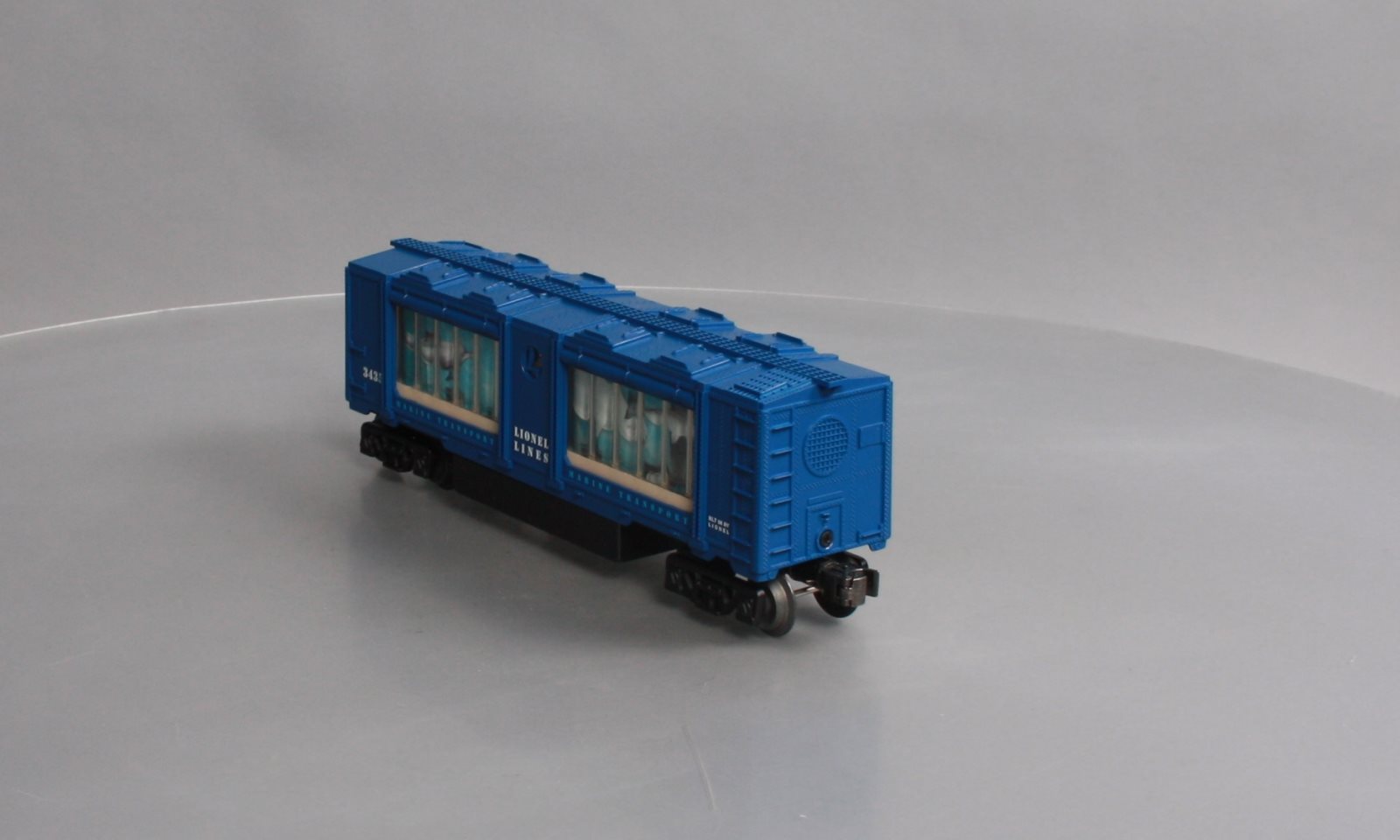 Lionel 6-19845 O Gauge Marine Transport Aquarium Car w/ Command Control #3435