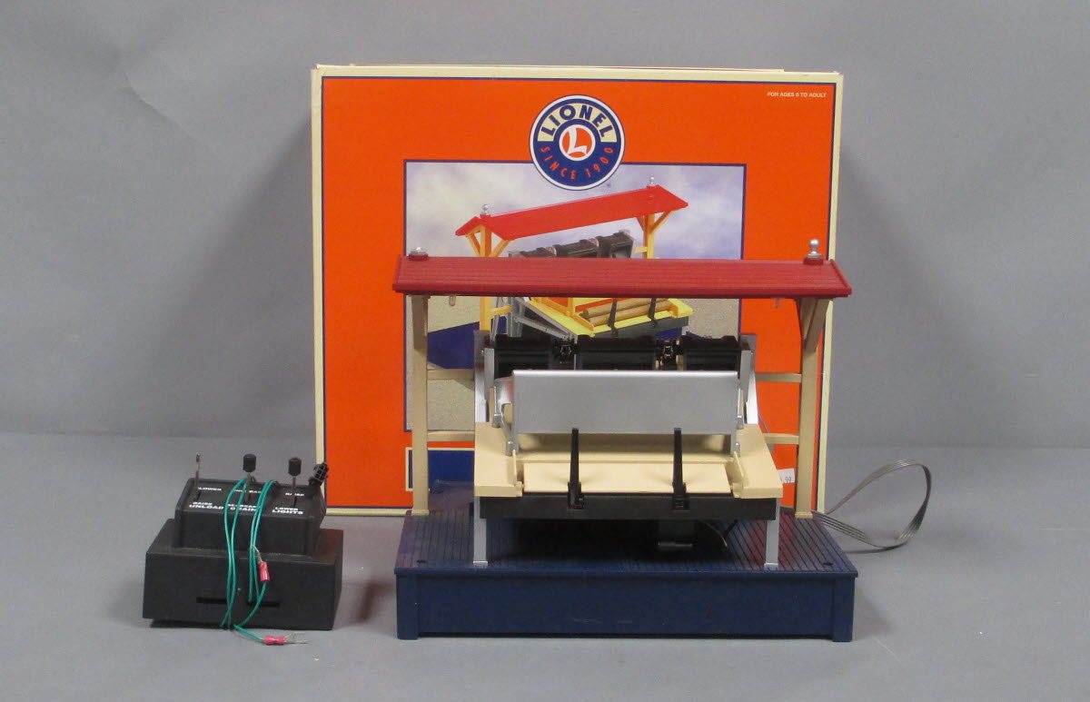 Lionel 6-24115 O Gauge AMC/ARC Operating Log Loader with TMCC