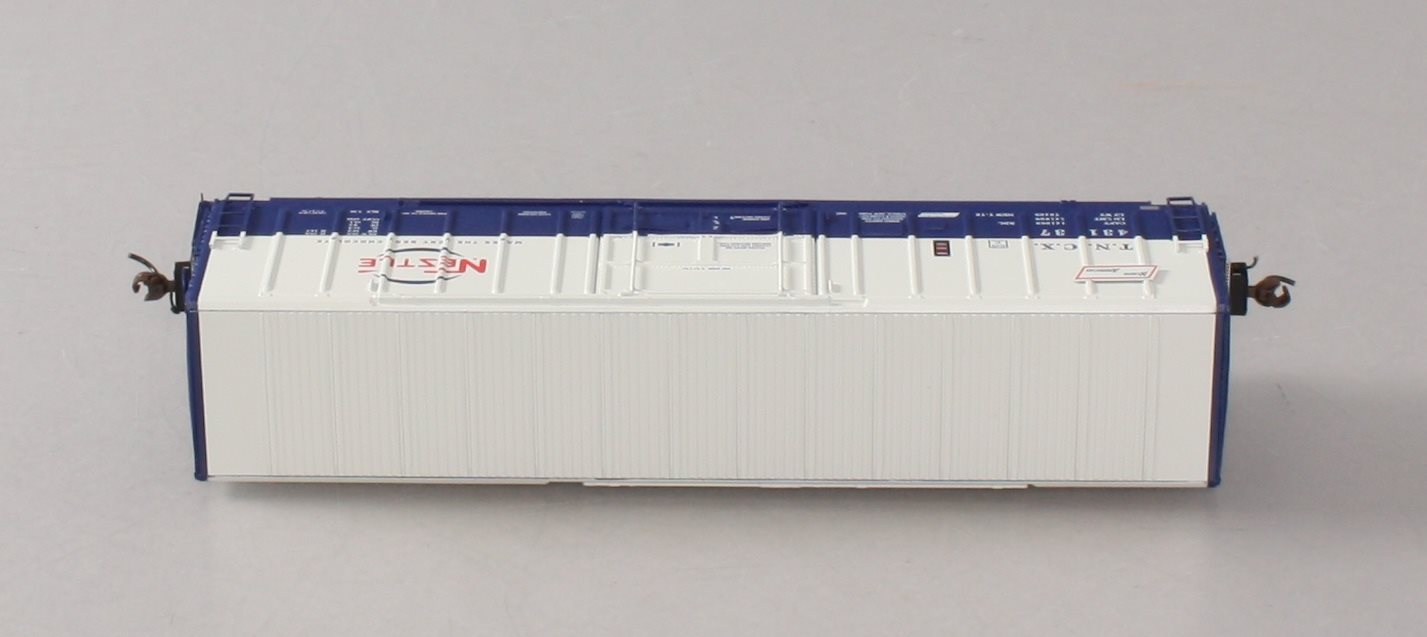 Athearn G26668 HO Nestle 50' PC&F Box with 10'6" Door #43137
