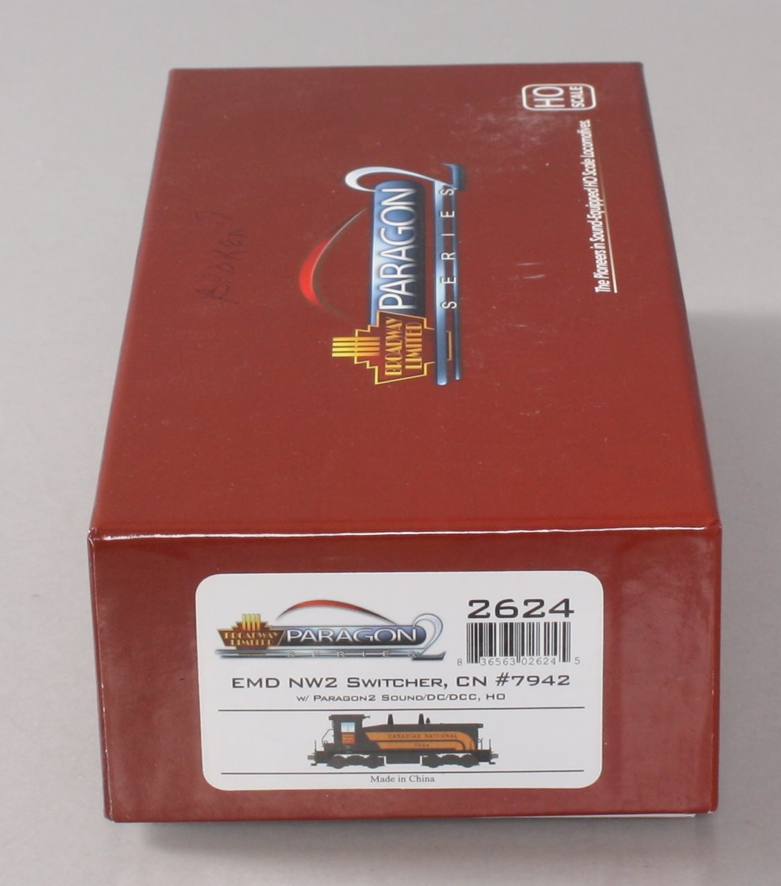Broadway Limited 2624 HO Canadian National EMD NW2 #7942 Paragon2