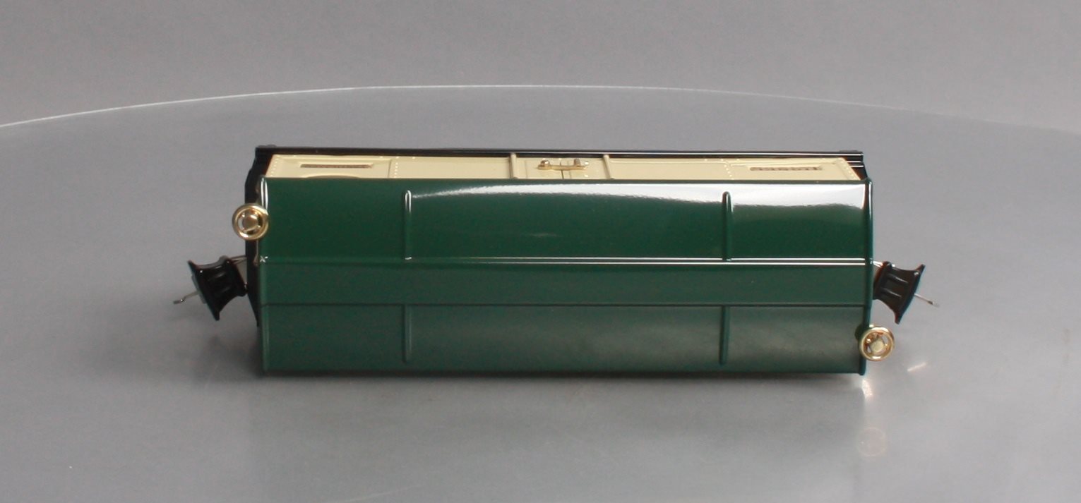 Lionel 11-70005 Reefer #2814R Ivory and Peacock