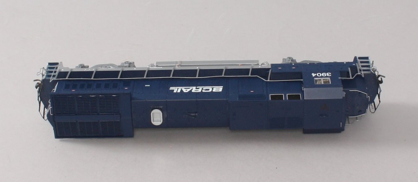 Atlas 9858 HO Scale BC Rail Dash 8-39B Diesel Locomotive #3904