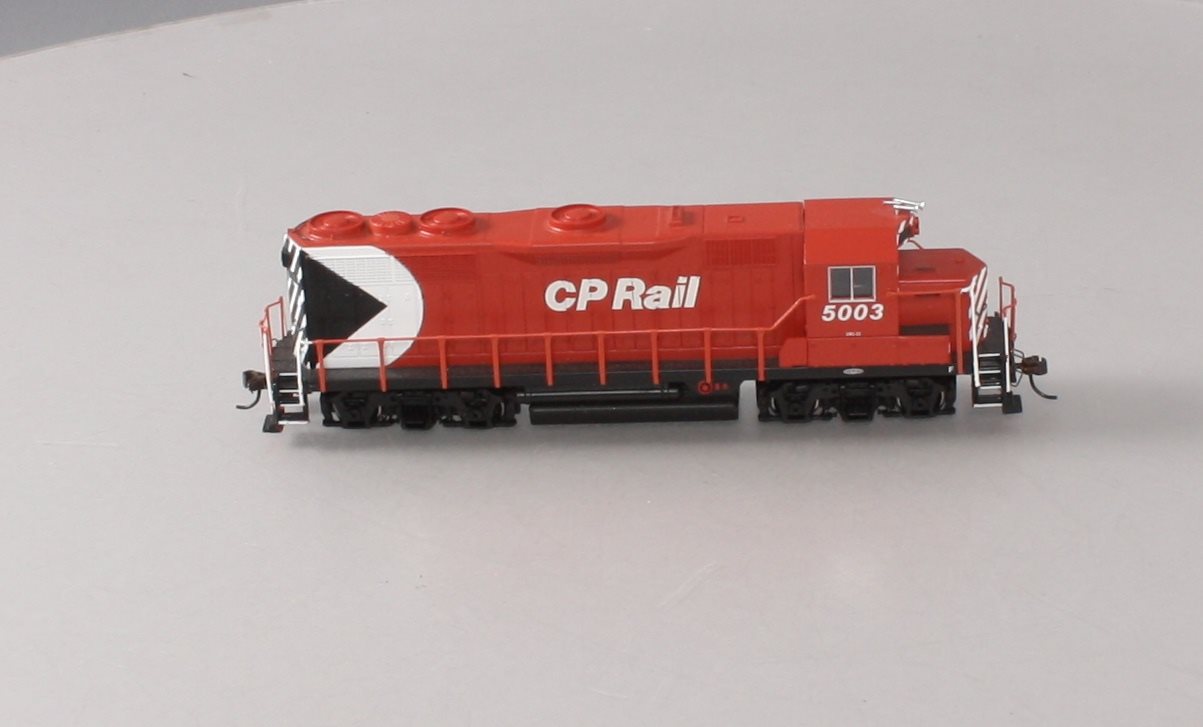 Bachmann 60709 HO Canadian Pacific EMD GP35 Diesel Locomotive w/DCC #5003