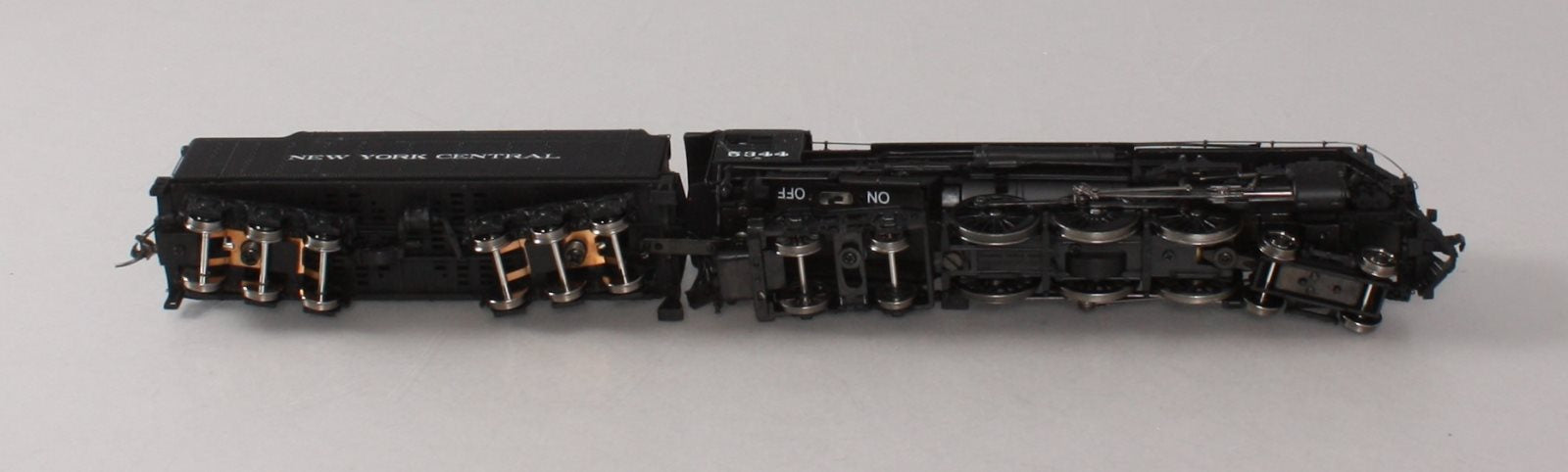 Broadway Limited 2582 HO NYC J1e 4-6-4 Hudson Steam Locomotive & Tender #5344