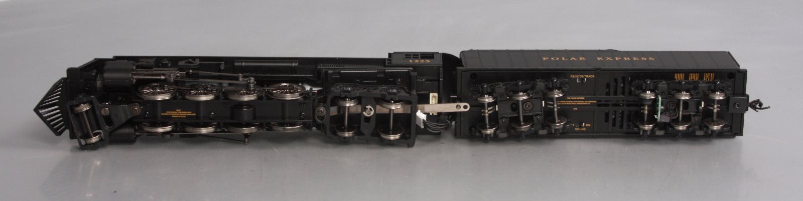 Lionel 6-58018 HO Polar Express Steam Locomotive & Tender w/Remote #1225