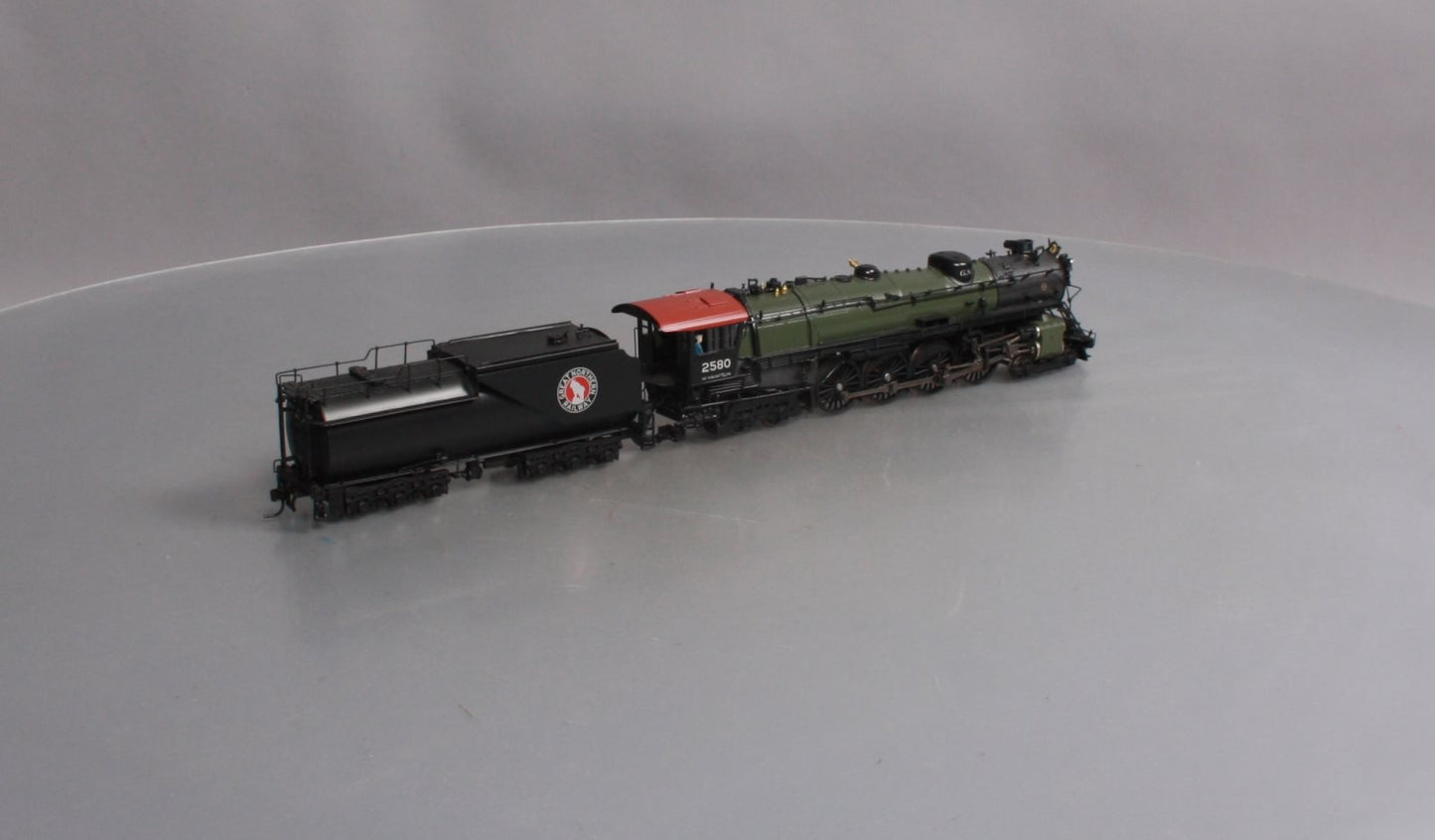 Broadway Limited 2871 HO Great Northern Class S-2 4-8-4 Open Cab #2580