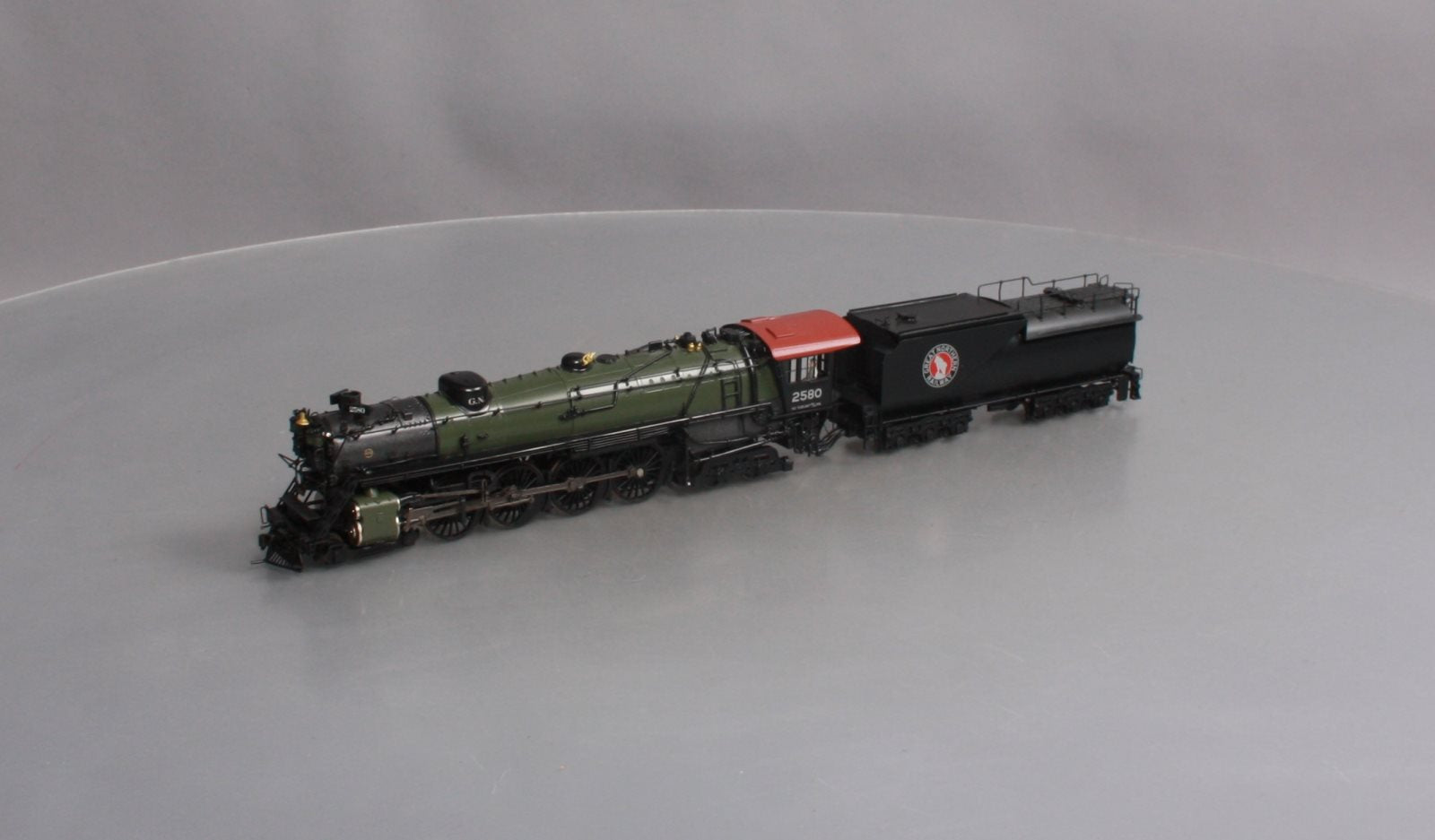 Broadway Limited 2871 HO Great Northern Class S-2 4-8-4 Open Cab #2580