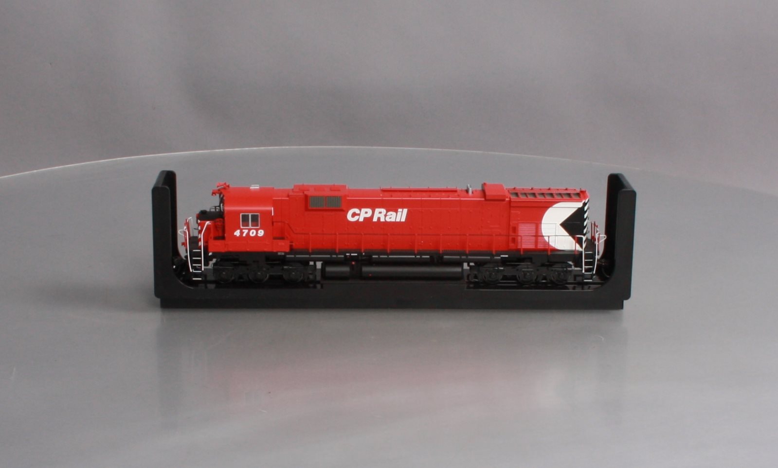 Bowser 24283 HO Canadian Pacific MLW M636 Diesel Locomotive with Sound #4709