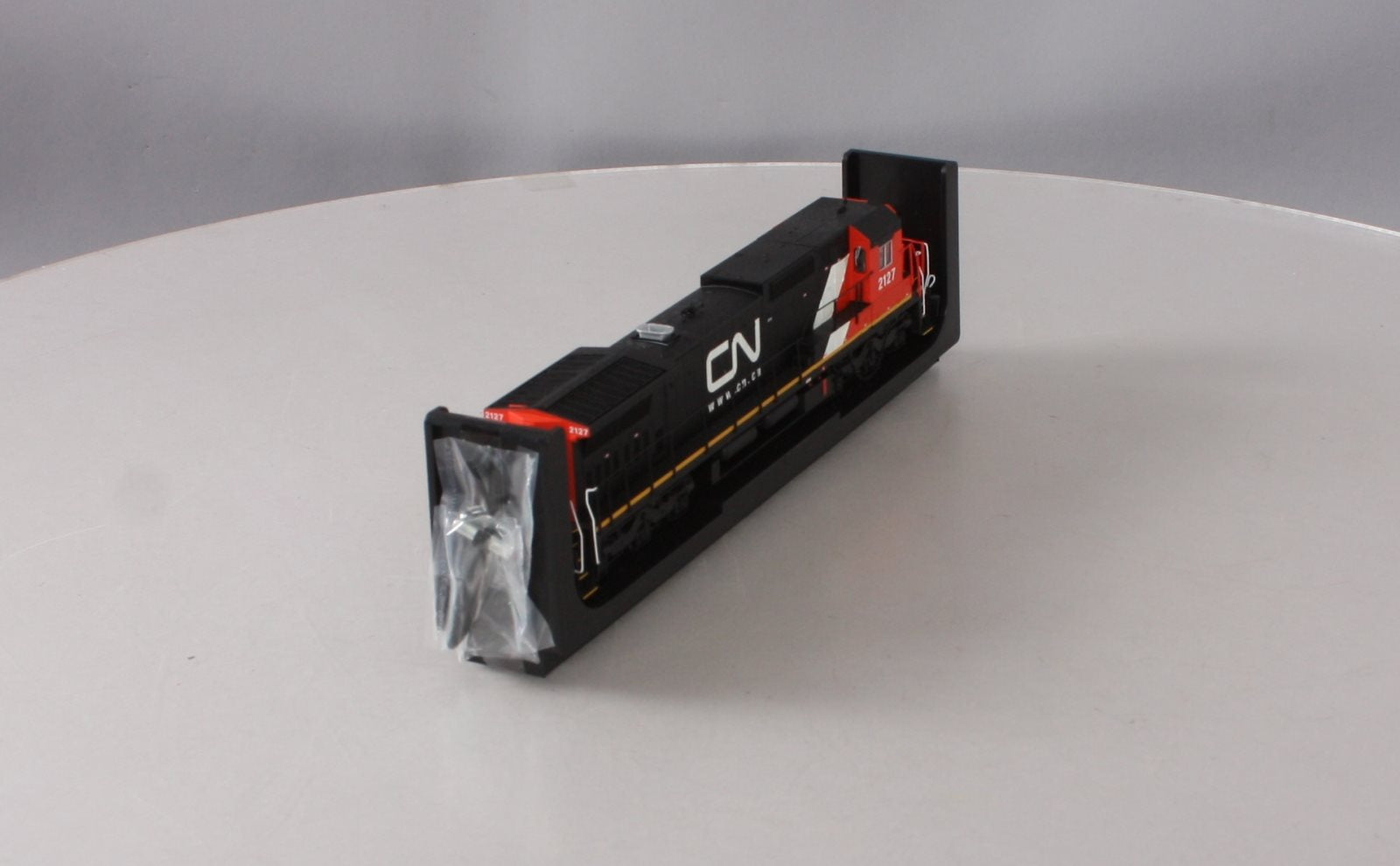 Atlas 10001245 HO Scale Canadian National Dash 8-40C Diesel Engine #2127 with S