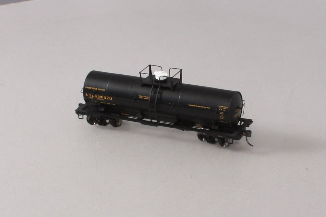 Atlas 20003739 HO Union Tank Car 11,000-Gallon Tank Car with Platform #96270