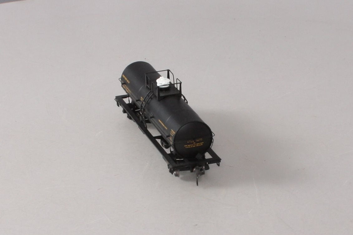 Atlas 20003739 HO Union Tank Car 11,000-Gallon Tank Car with Platform #96270