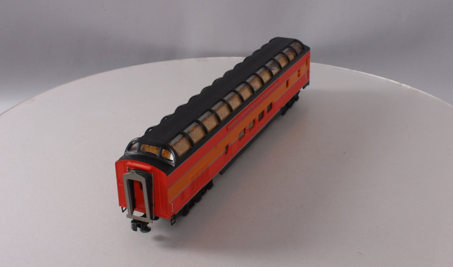 MTH 20-67121 Southern Pacific 70' ABS Vista Dome Ribbed Passenger Car