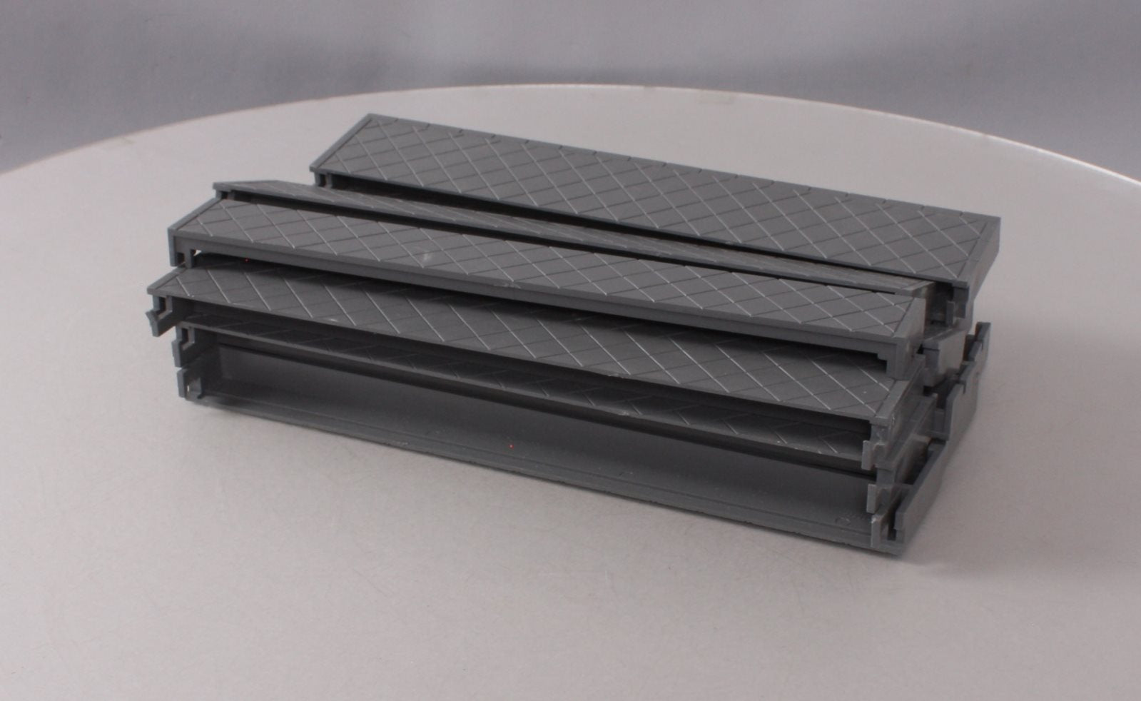 LGB 5034 G Scale Gray Plastic Platform Set