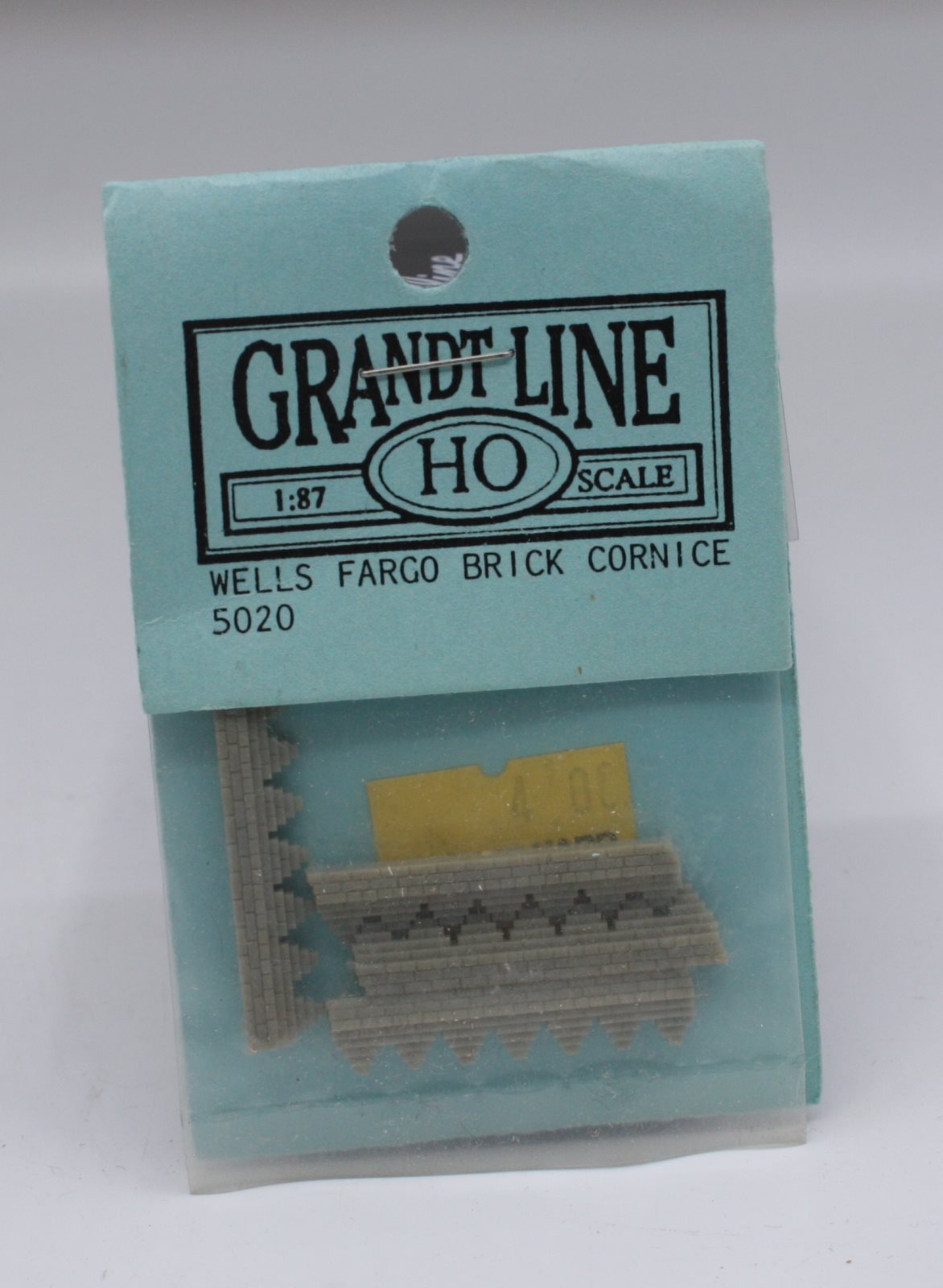 Grandt Line 5020 HO Wells Fargo Brick Cornice