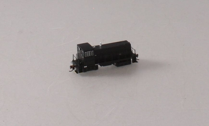 Bachmann 82051 N Scale Unlettered GE-70 Diesel Locomotive w/ DCC