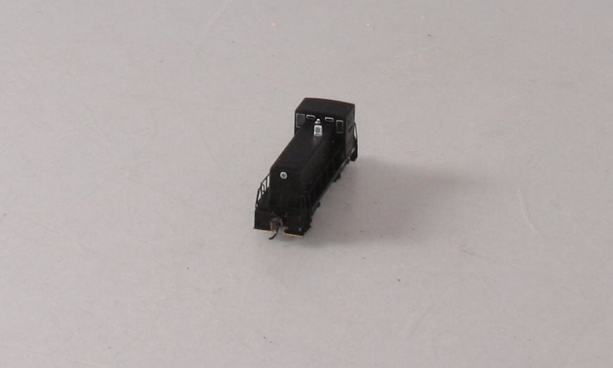 Bachmann 82051 N Scale Unlettered GE-70 Diesel Locomotive w/ DCC