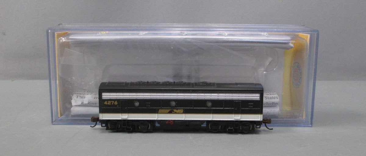 Bachmann 63853 N Norfolk Southern EMD F7B Diesel Locomotive #4276 w/DCC