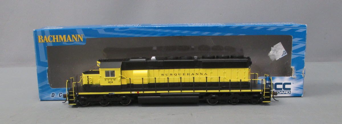 Bachmann 60914 HO NYS&W SD40-2 Diesel Locomotive with DCC #3018