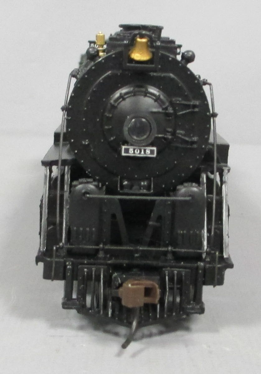 Bachmann 51202 HO Santa Fe 2-10-4 Steam Locomotive & Tender #5018 w/DCC