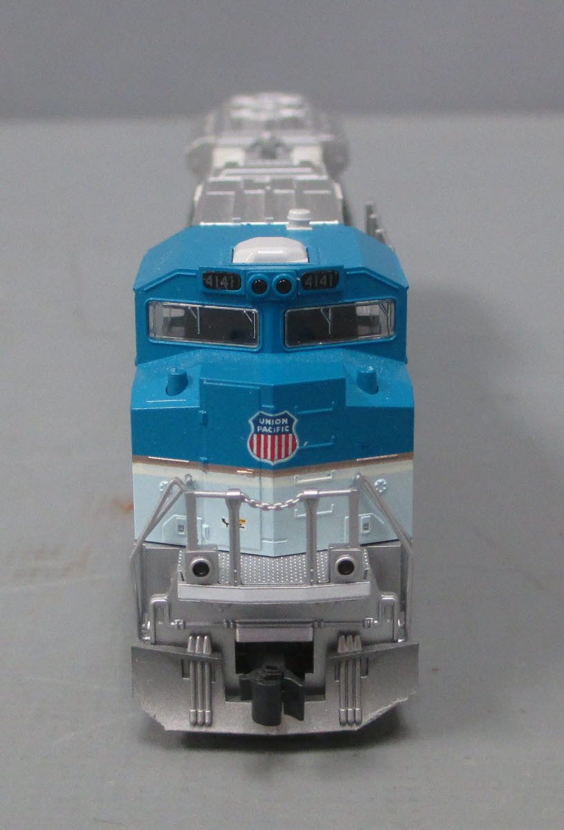 Kato 176-8411 N Scale Union Pacific/George Bush SD70ACe Diesel Locomotive #4141