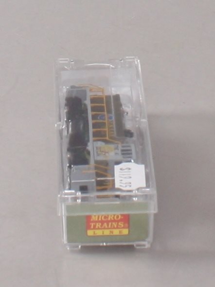Micro-Trains 98650510 N USAAC Nose Art SW1500 Diesel Locomotive #1945