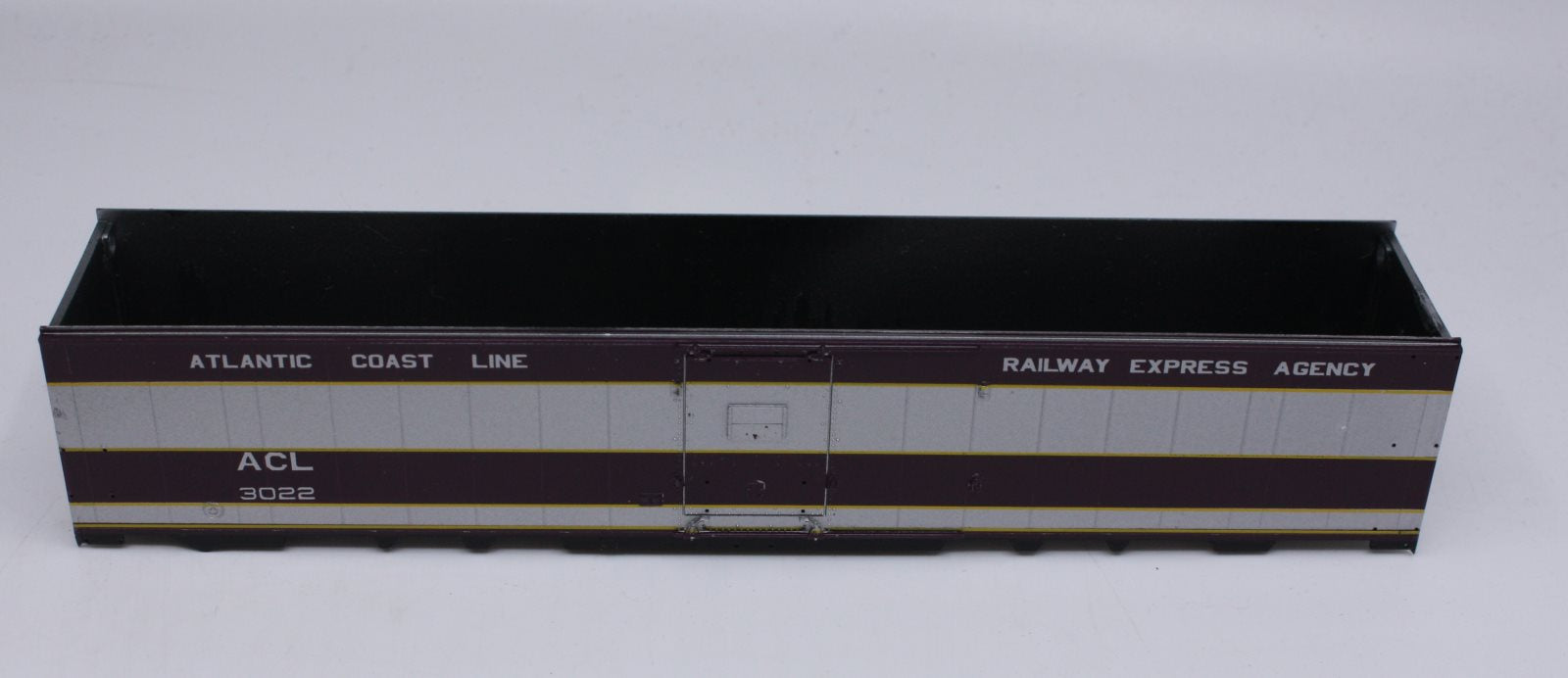 Branchline Trains 3022 HO Atlantic Coast Line 50' Welded Express Reefer #2506