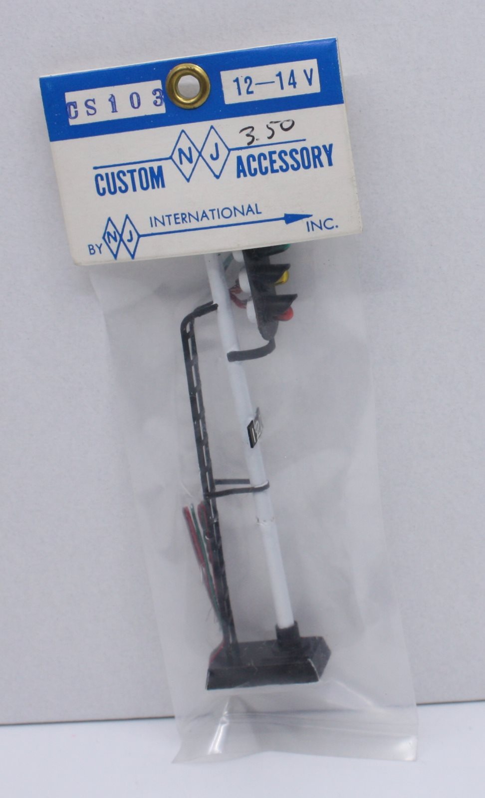 NJ International CS103 HO 12-14 Volt Railroad Signal