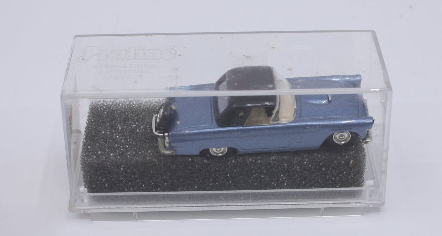 Praline 5206 HO Metalic Blue Ford J-Bird 1956 Hardtop