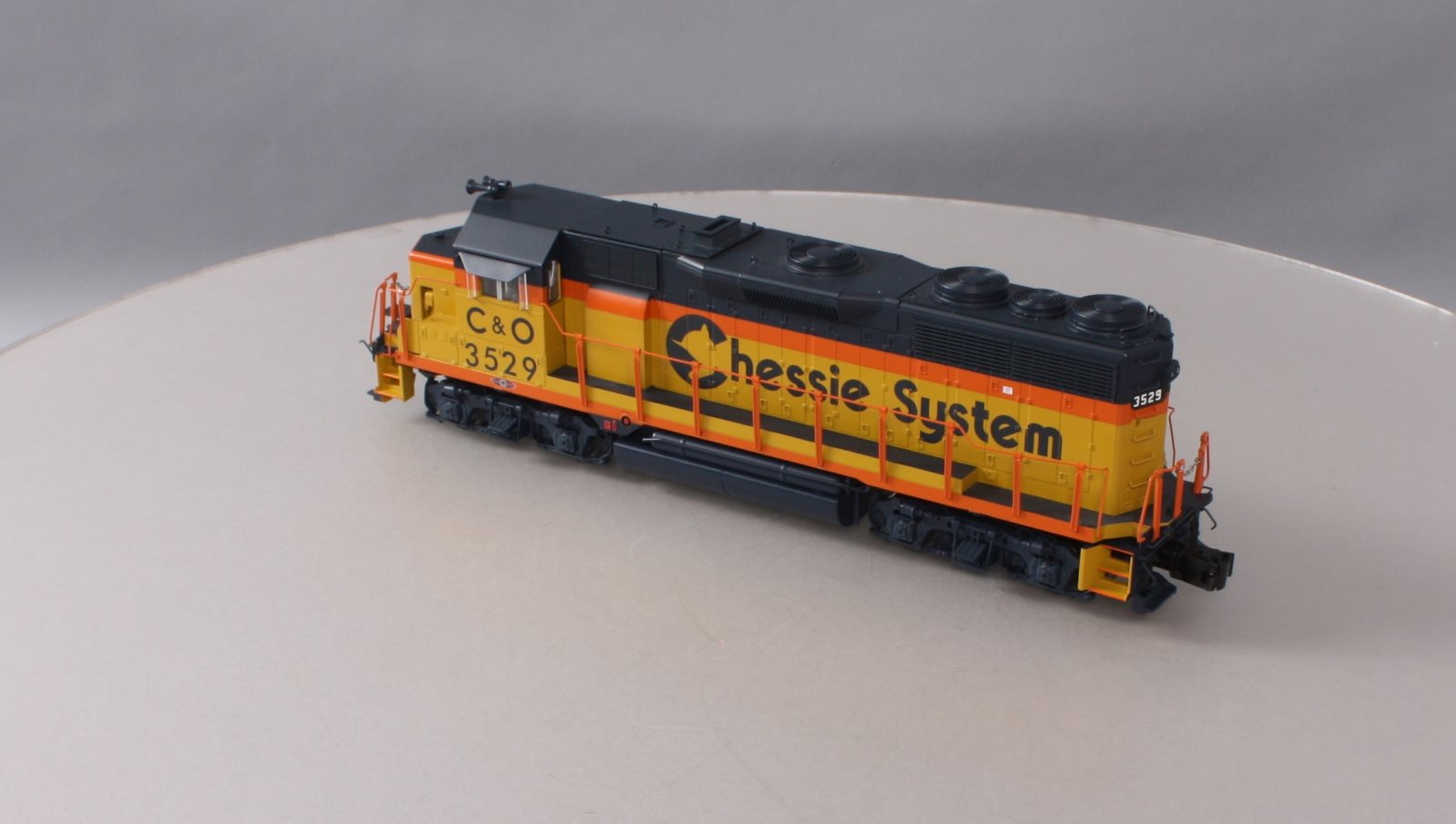 Lionel 6-38797 Chessie Legacy GP35 Diesel Locomotive #1128