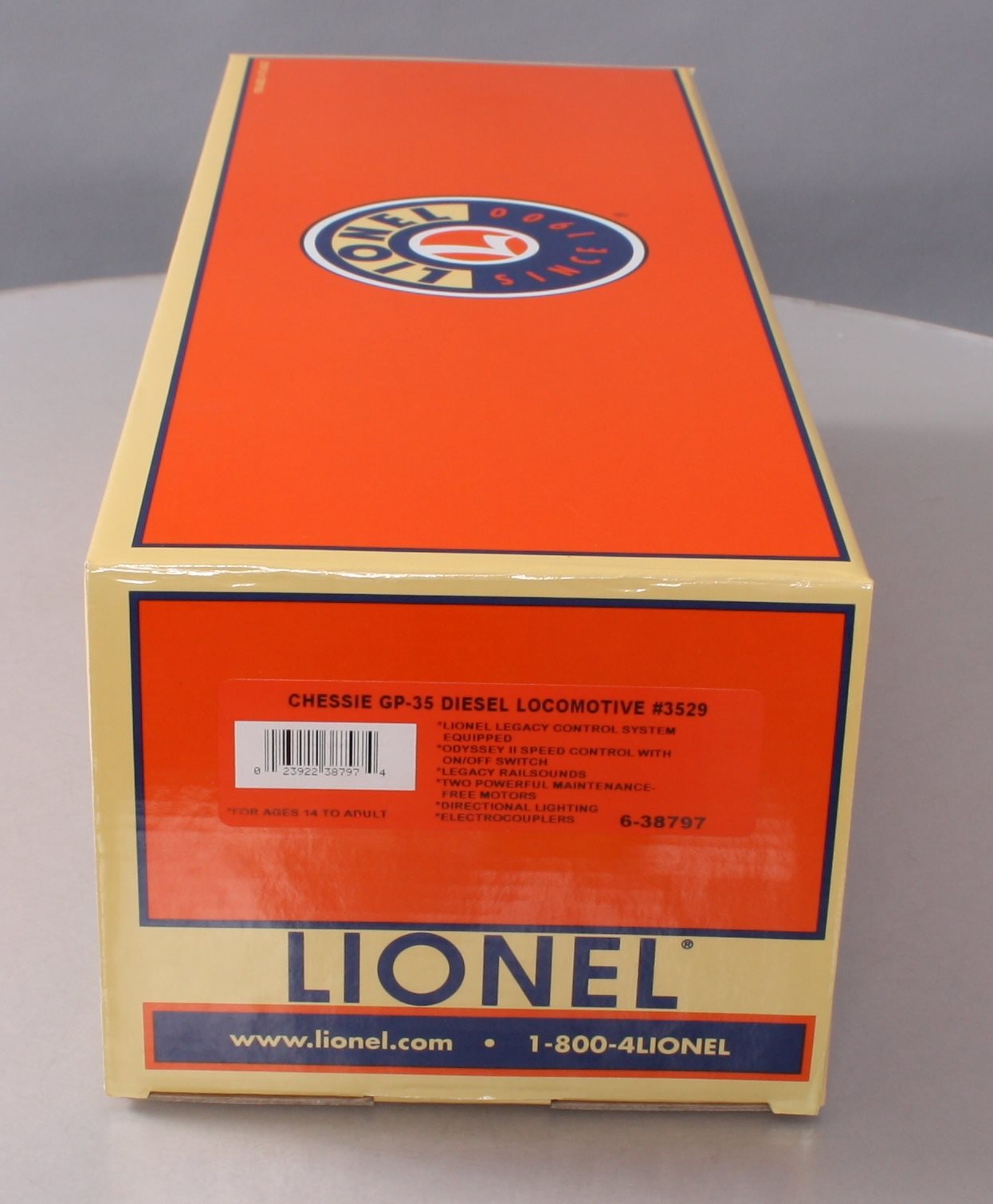 Lionel 6-38797 Chessie Legacy GP35 Diesel Locomotive #1128