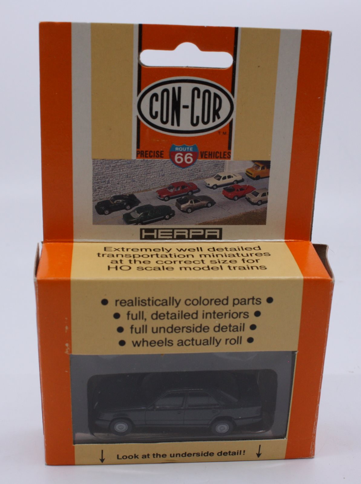 Con-Cor 0004-000225 HO Mercedes 300 E