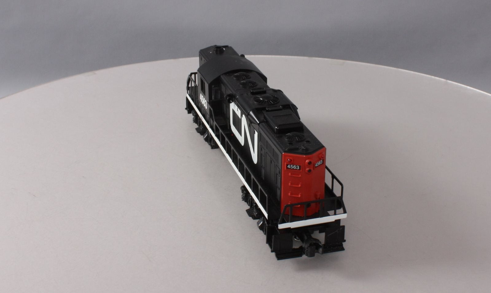 Williams 21427 O Canadian National GP9 Powered Diesel Locomotive