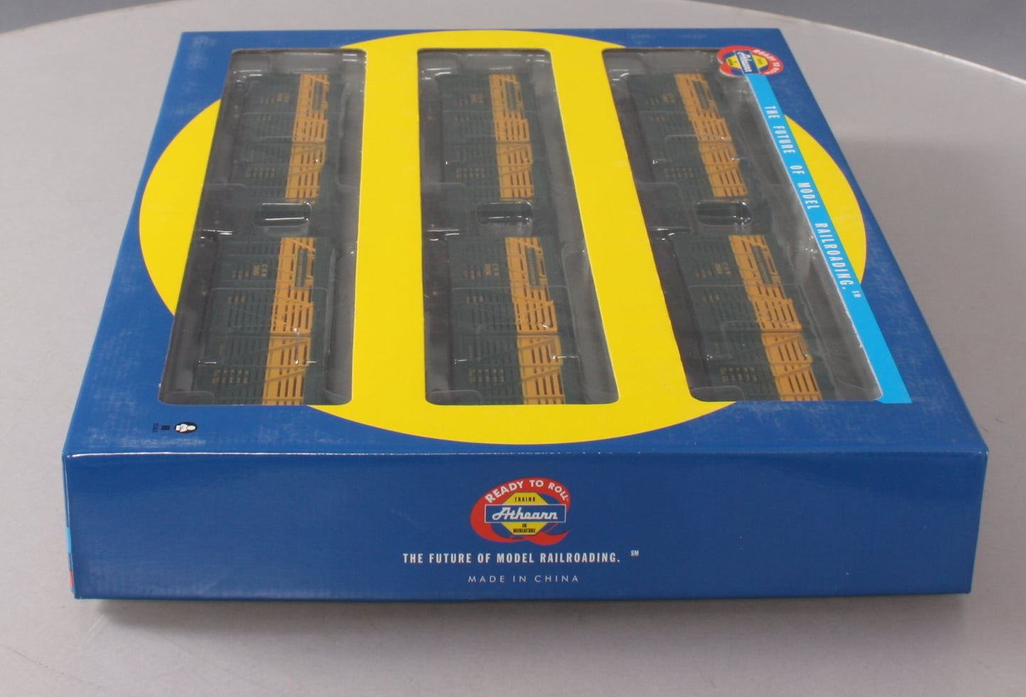 Athearn 73247 HO C&NW 40' Stock Car (Pack of 6)