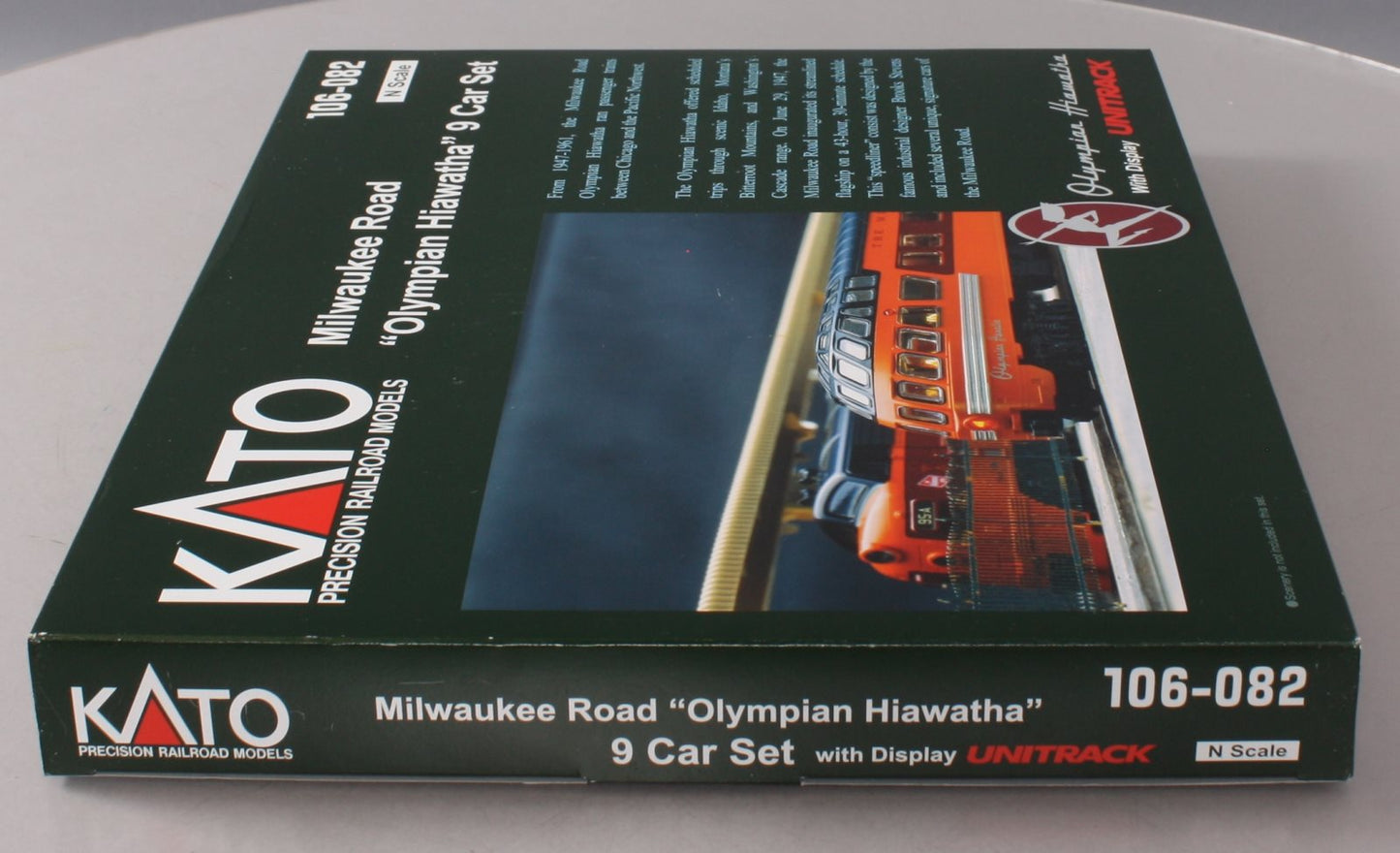 Kato 106-082 N Milwaukee Road Olympian Hiawatha Passenger Car Set (Set of 9)
